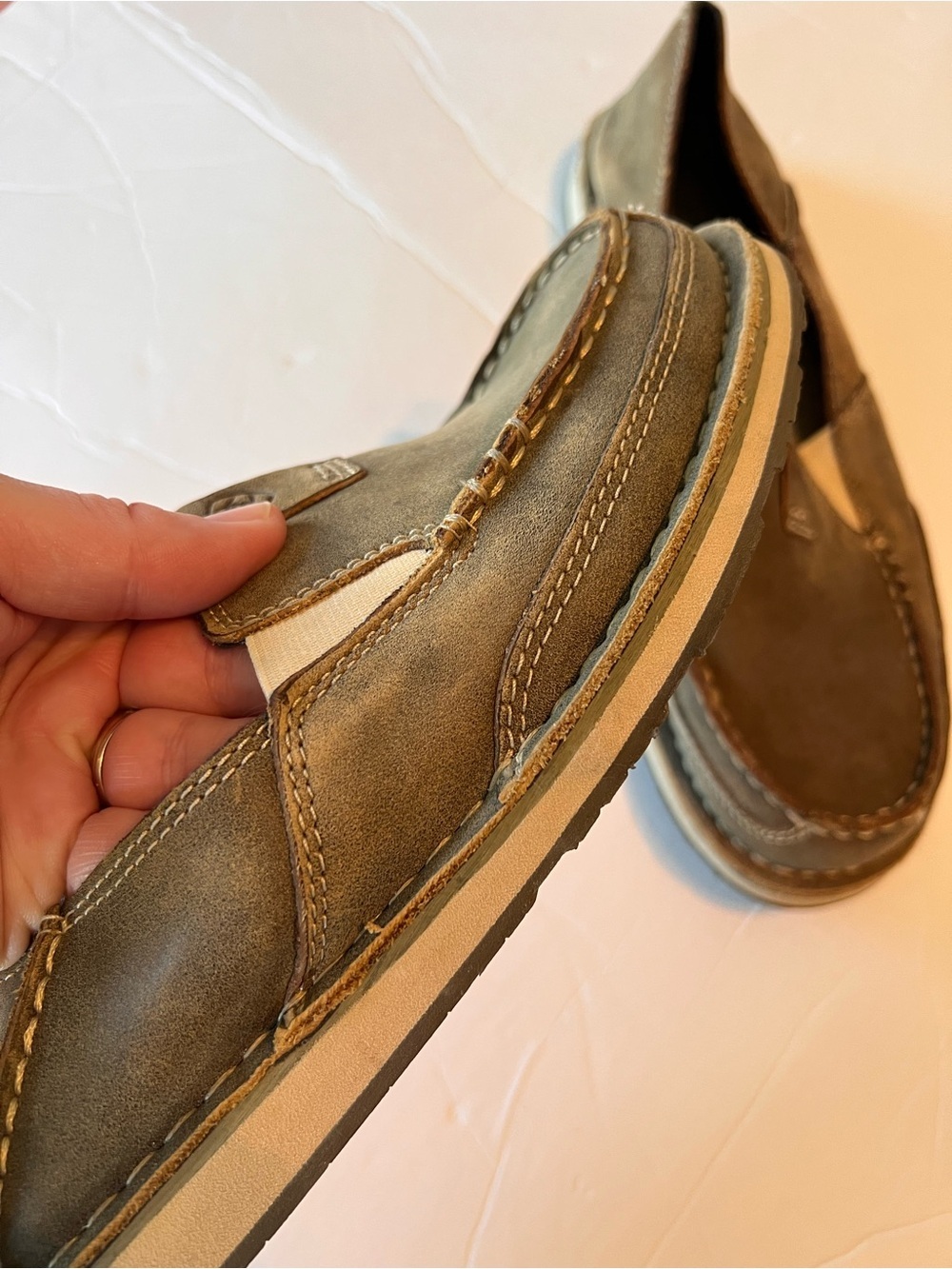 Ariat Ladies Cruiser Brown Bomber Casual Slip-on Shoes size 10.5 - Picture 4 of 9